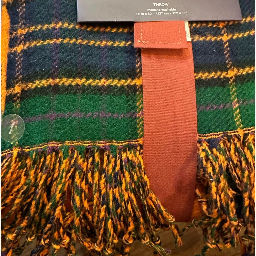 Rowing Blazers x Target‎ Rowing Blazers Logo Throw Blanket